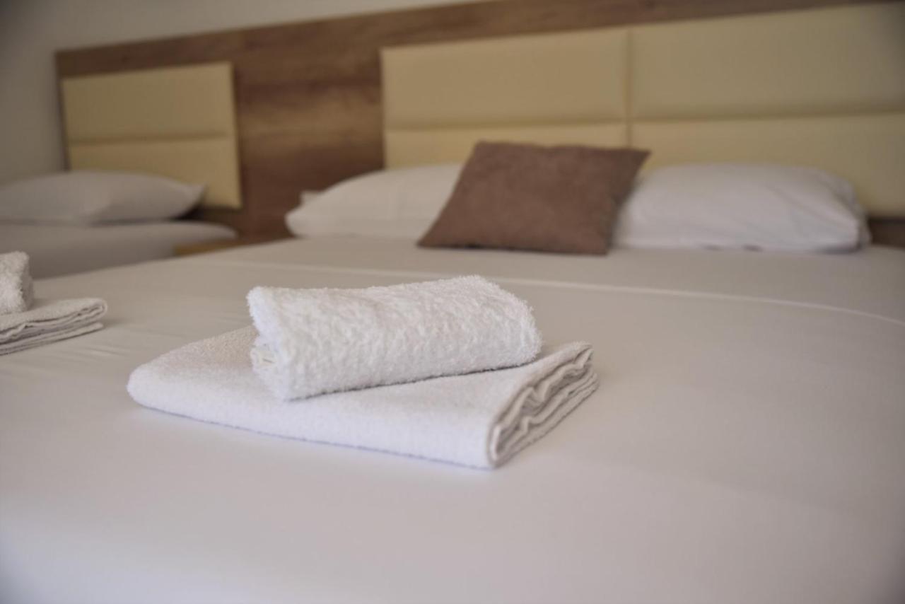 Apartments Kupi Ul Rudaj 41 Ulcinj Rum bild